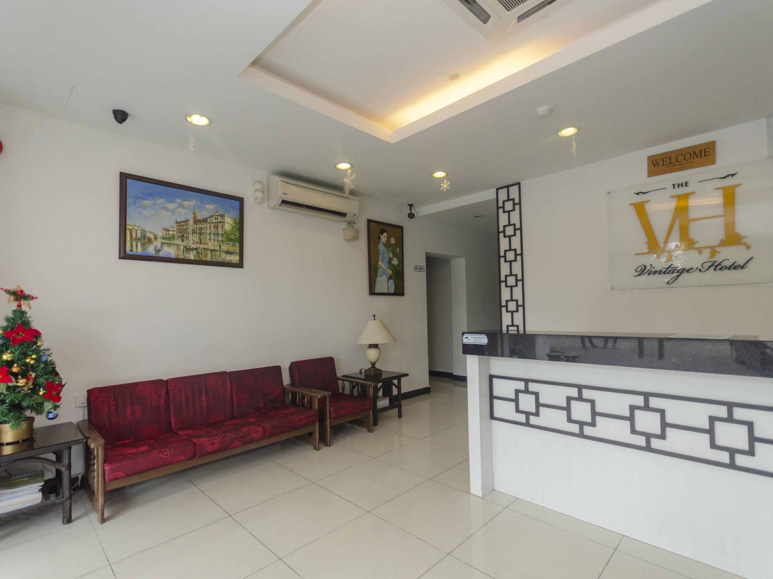 Super Oyo 596 The Vintage Hotel Джохор-Бару Экстерьер фото